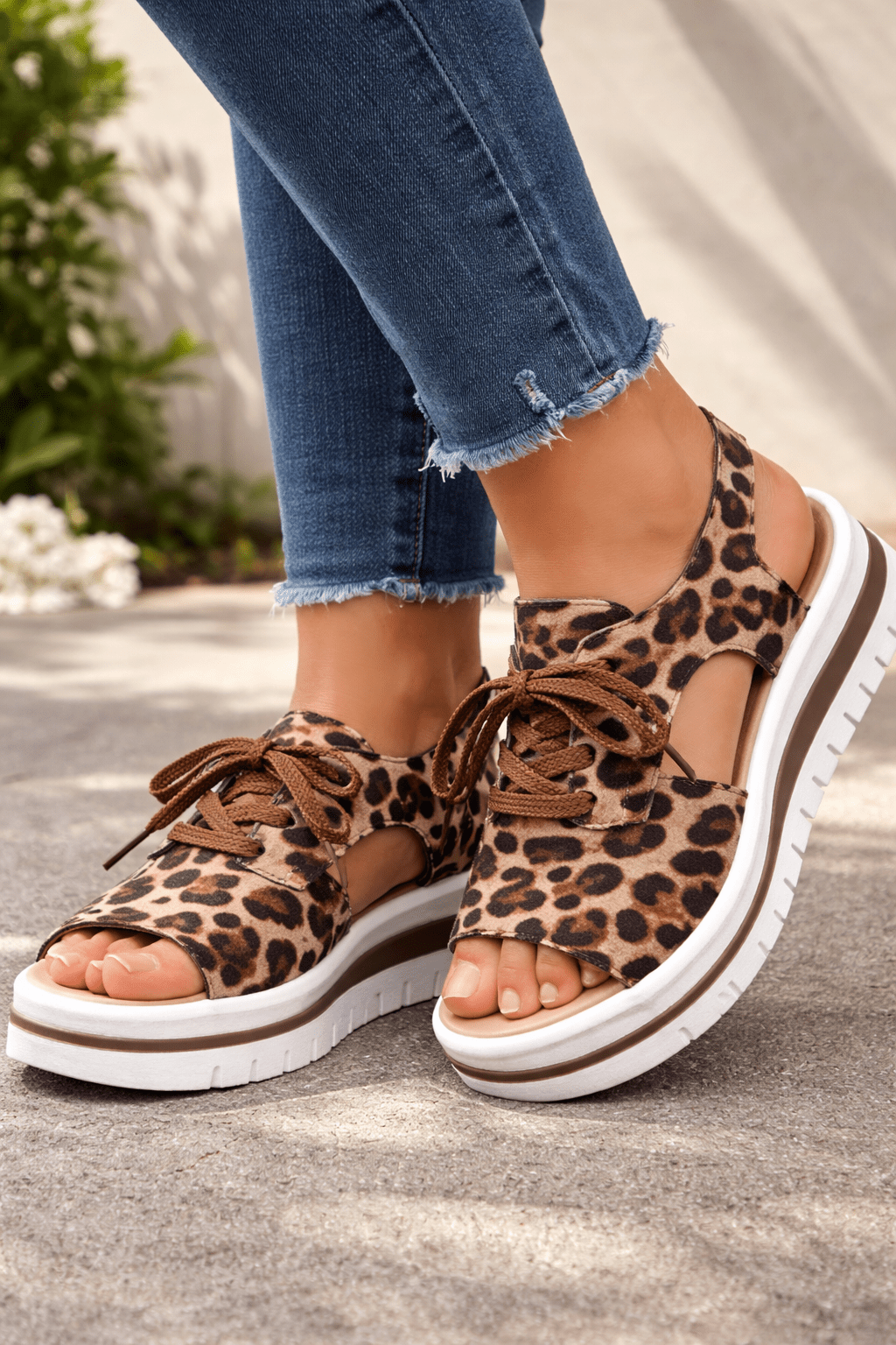 Malani Lace Up Wedge Sandals - Hello Beautiful BoutiqueSandalsThreaded Pear
