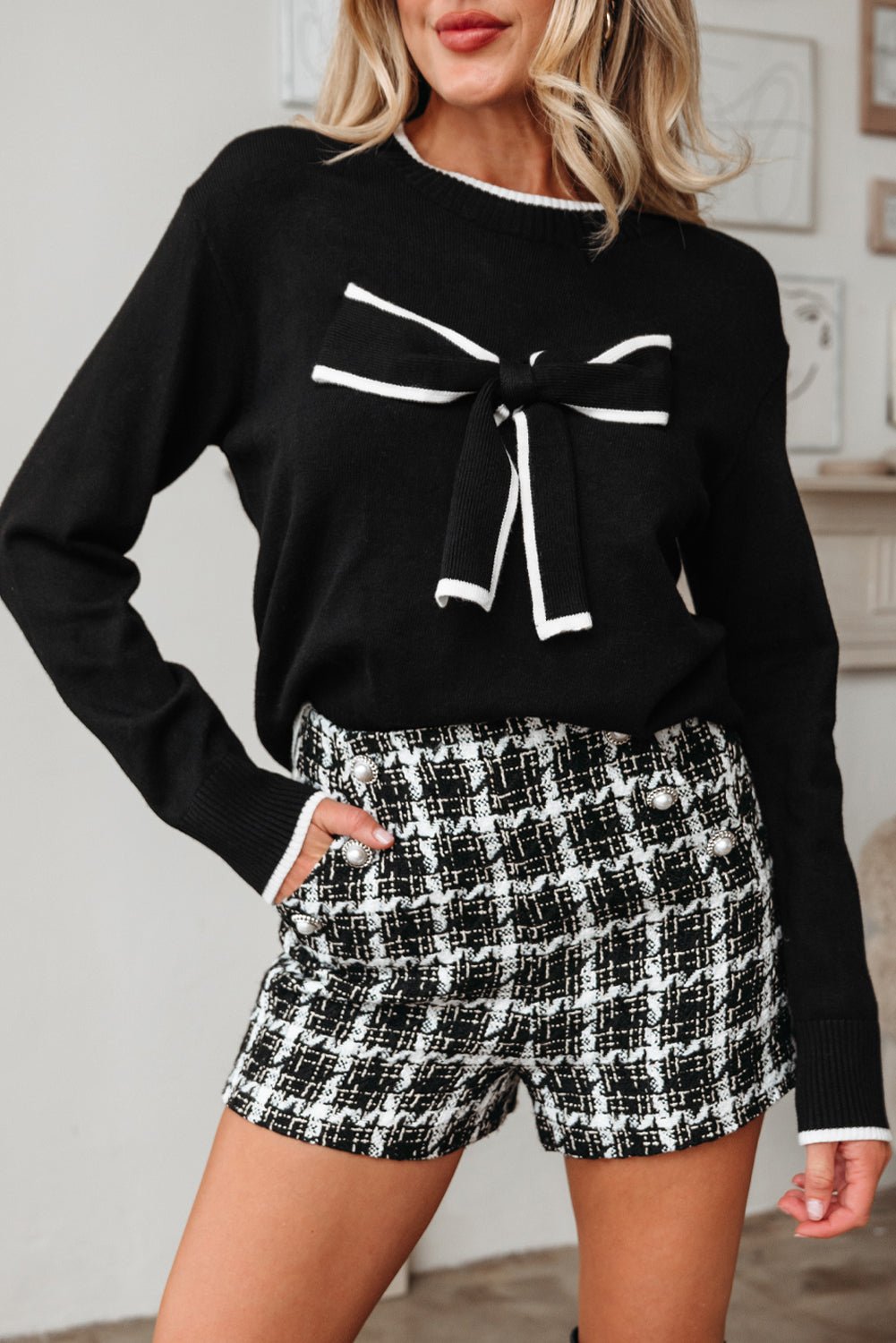 Malaysia accent Holiday Cropped Sweater - Hello Beautiful BoutiqueSweatersThreaded Pear