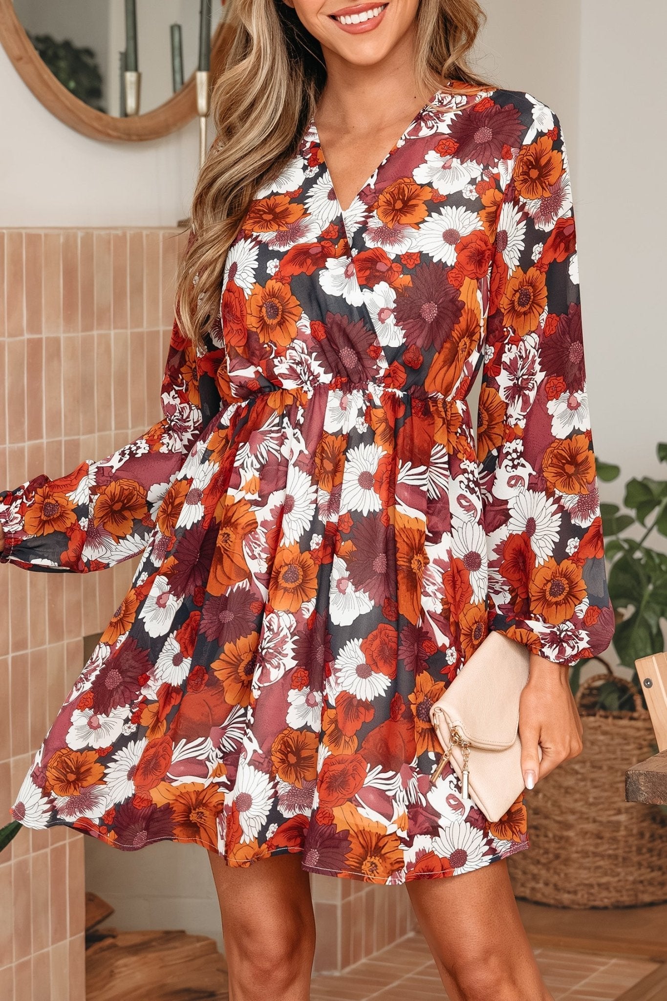 Marianna Sleeve Flowy Mini Dress - Hello Beautiful BoutiqueFloral DressesThreaded Pear