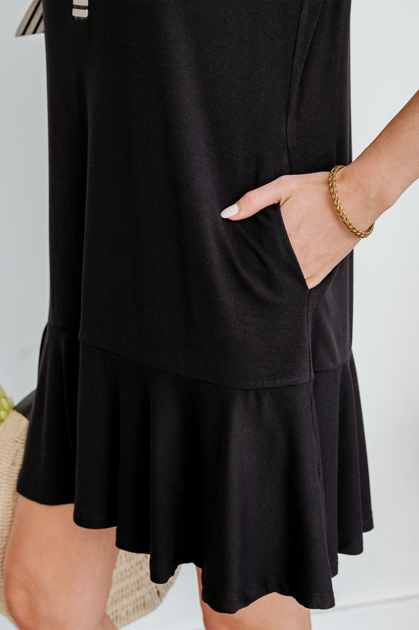 Mckenzie Sleeve Shift Mini Dress - Hello Beautiful BoutiqueMini DressesThreaded Pear
