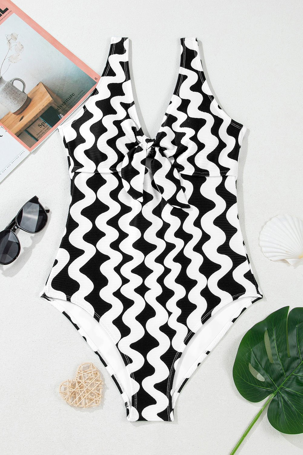 Meilani Cut One Piece Swimsuit - Hello Beautiful BoutiqueOne Piece SwimsuitThreaded Pear
