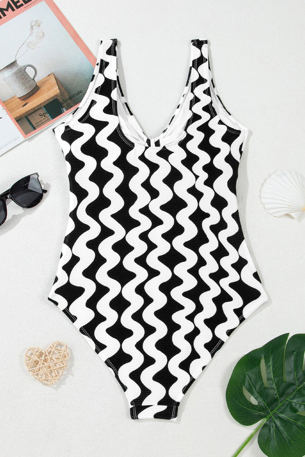 Meilani Cut One Piece Swimsuit - Hello Beautiful BoutiqueOne Piece SwimsuitThreaded Pear