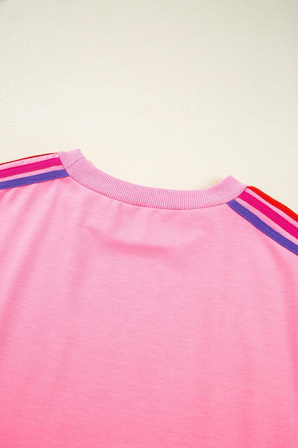 Milan Contrast Crewneck T Shirt - Hello Beautiful BoutiquePant SetsThreaded Pear