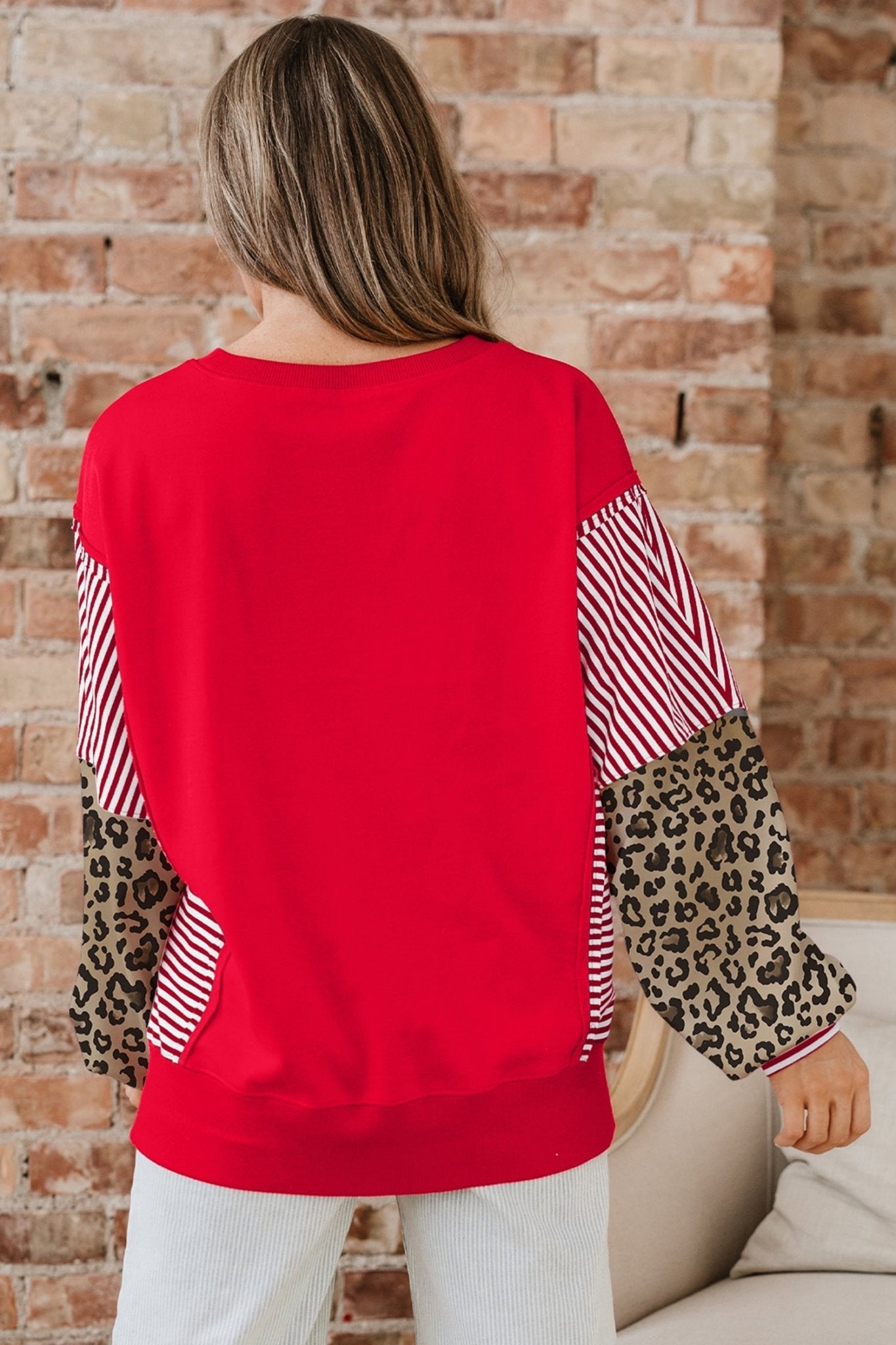 Milan Patchwork Sleeve Colorblock Sweatshirt - Hello Beautiful BoutiqueSweatshirts & HoodiesThreaded Pear