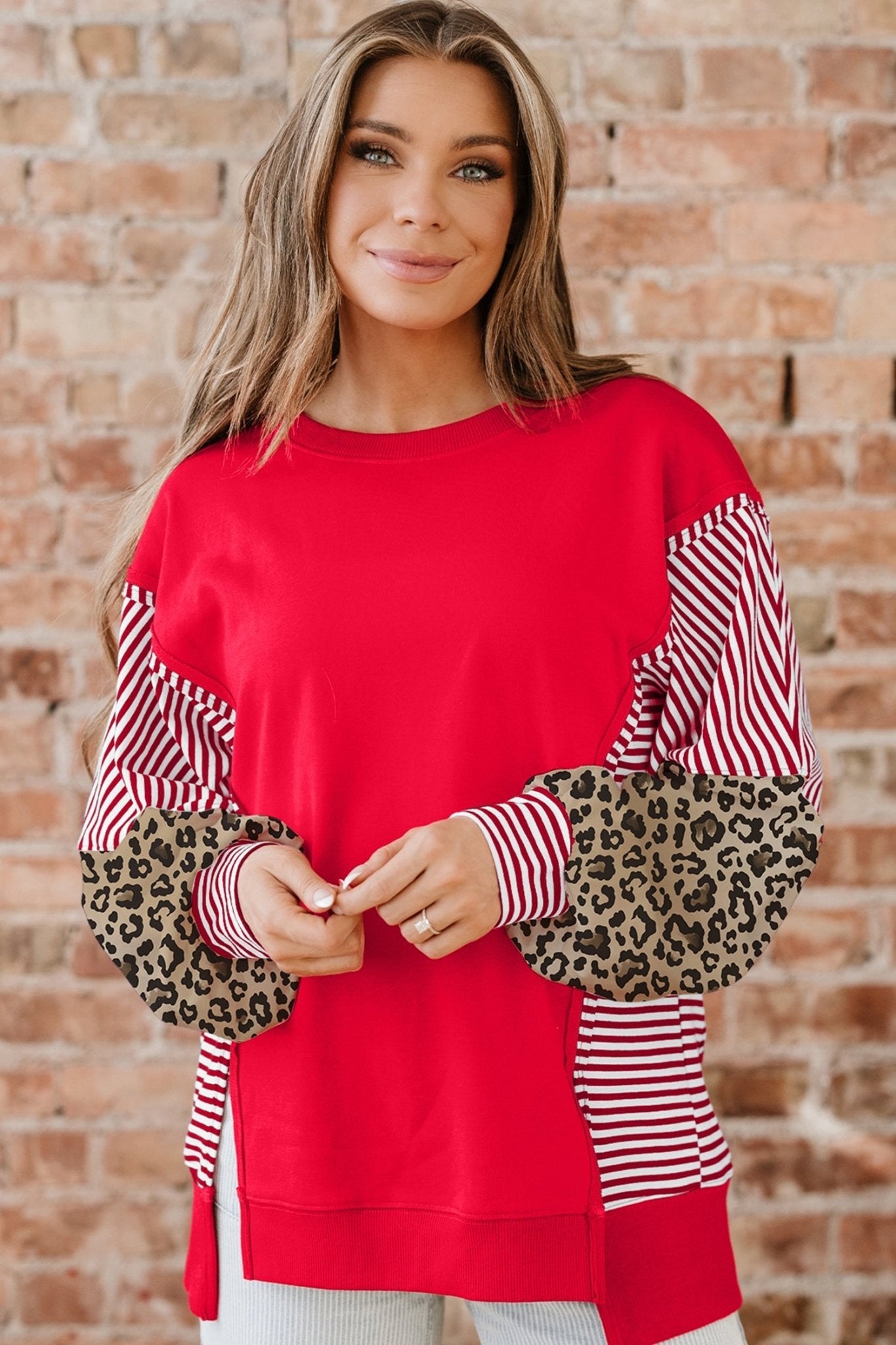 Milan Patchwork Sleeve Colorblock Sweatshirt - Hello Beautiful BoutiqueSweatshirts & HoodiesThreaded Pear