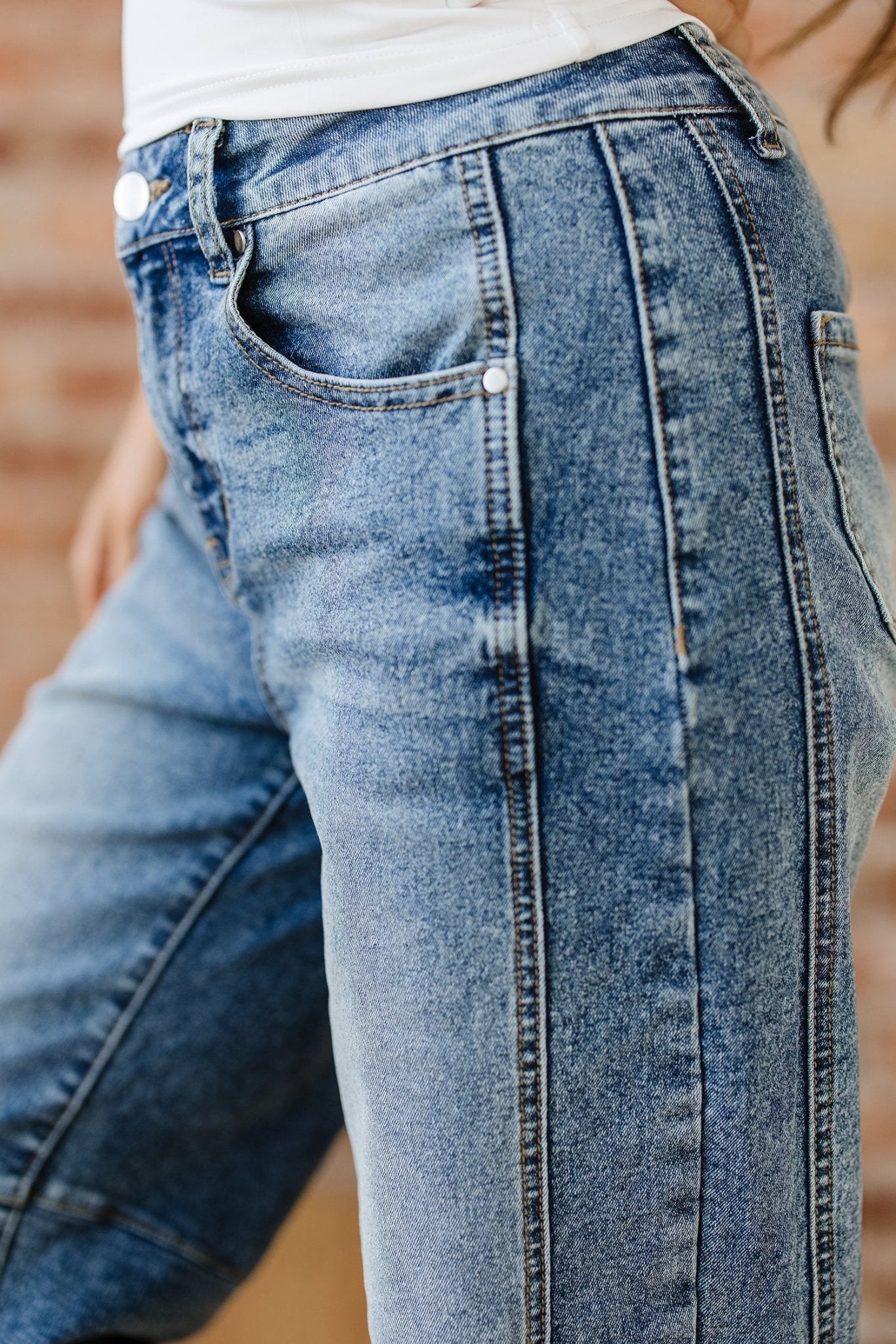 Milena Seam Detail Shift Jeans - Hello Beautiful BoutiqueJeansThreaded Pear