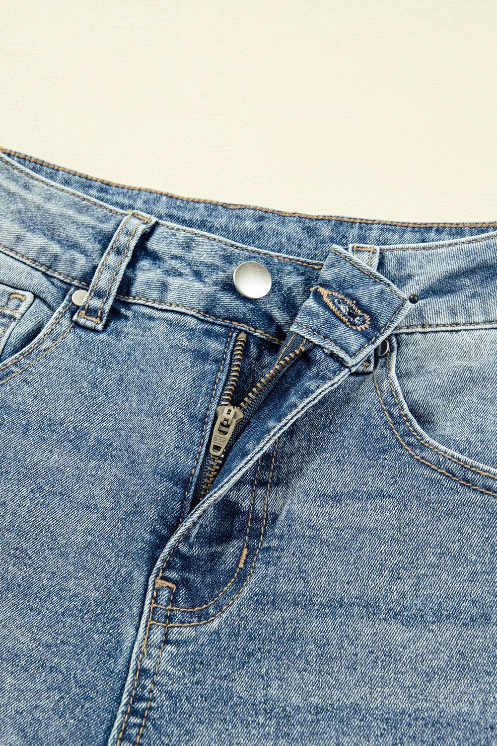 Milena Seam Detail Shift Jeans - Hello Beautiful BoutiqueJeansThreaded Pear