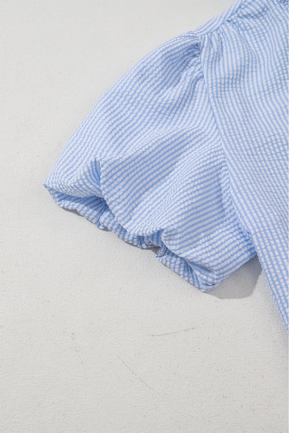 Monica Short Bubble Sleeve Shirt - Hello Beautiful BoutiqueBlouses & ShirtsThreaded Pear