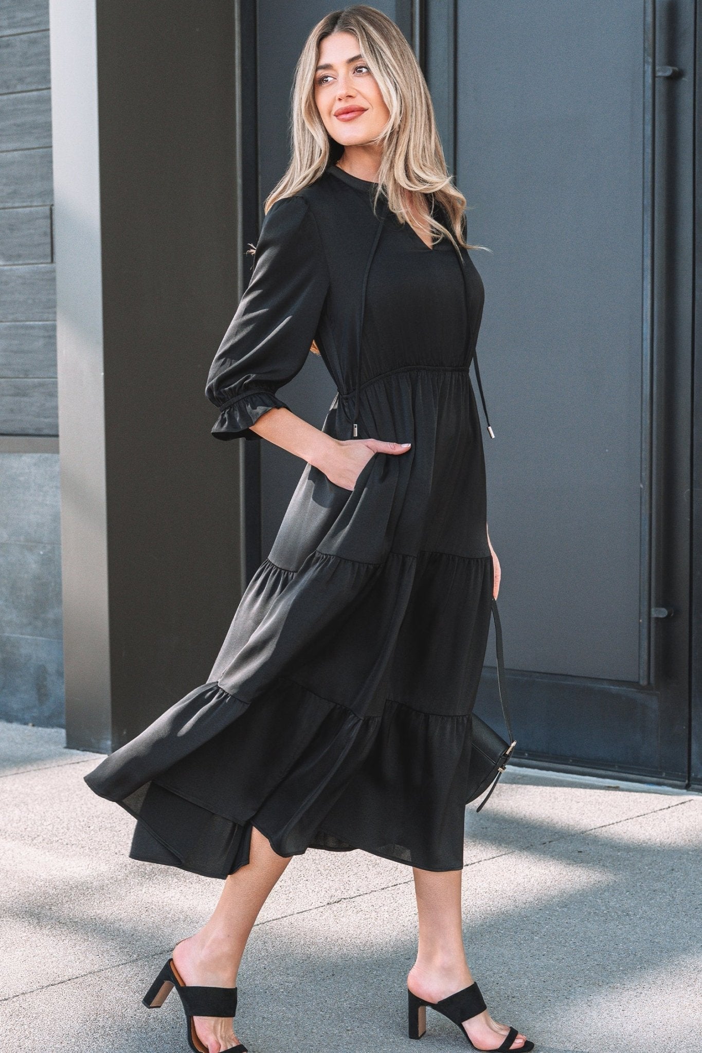 Natasha Sleeve Tiered Maxi Dress - Hello Beautiful BoutiqueMaxi DressesThreaded Pear