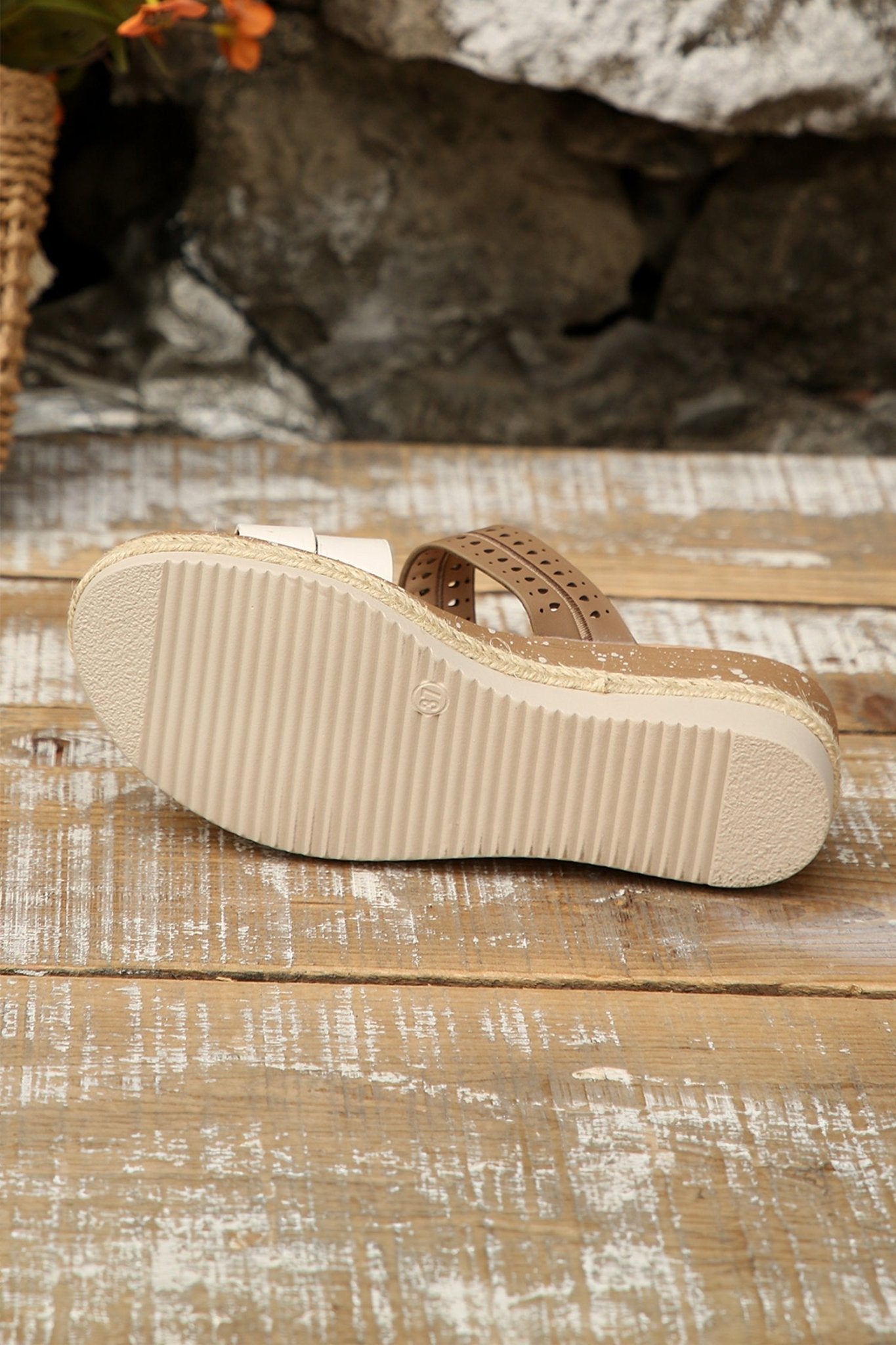Nevaeh Straps Platform Wedge Slippers - Hello Beautiful BoutiqueSlippersThreaded Pear