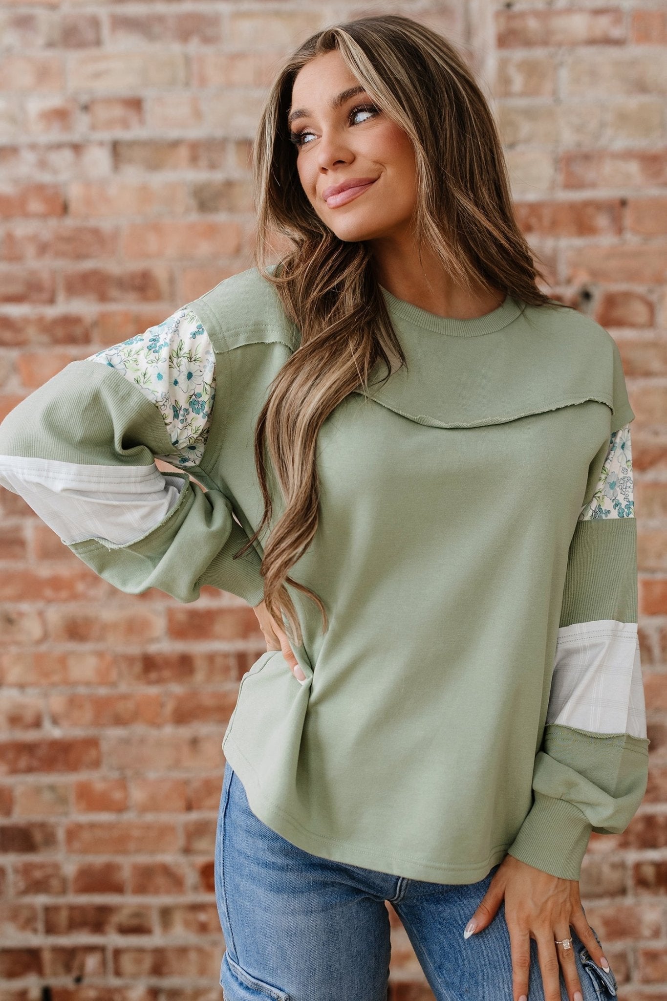 Oaklee Relaxed French Terry Top - Hello Beautiful Boutique15% OFFThreaded Pear