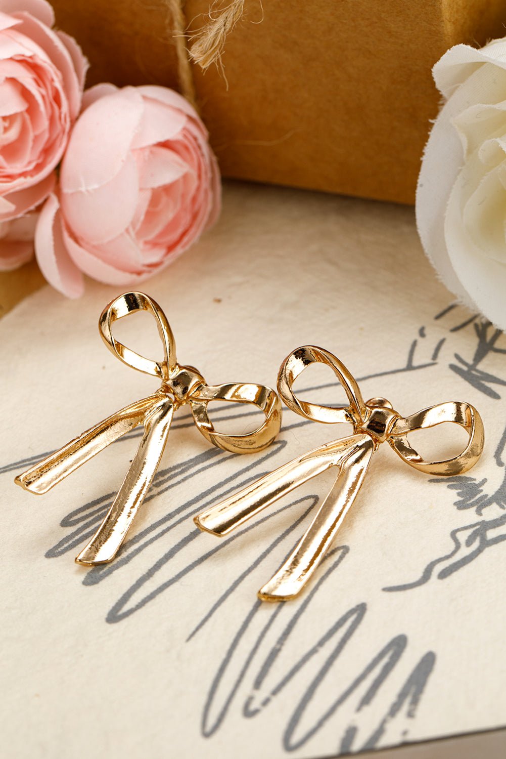 Olive Plated alloy Stud Earrings - Hello Beautiful BoutiqueJewelryThreaded Pear