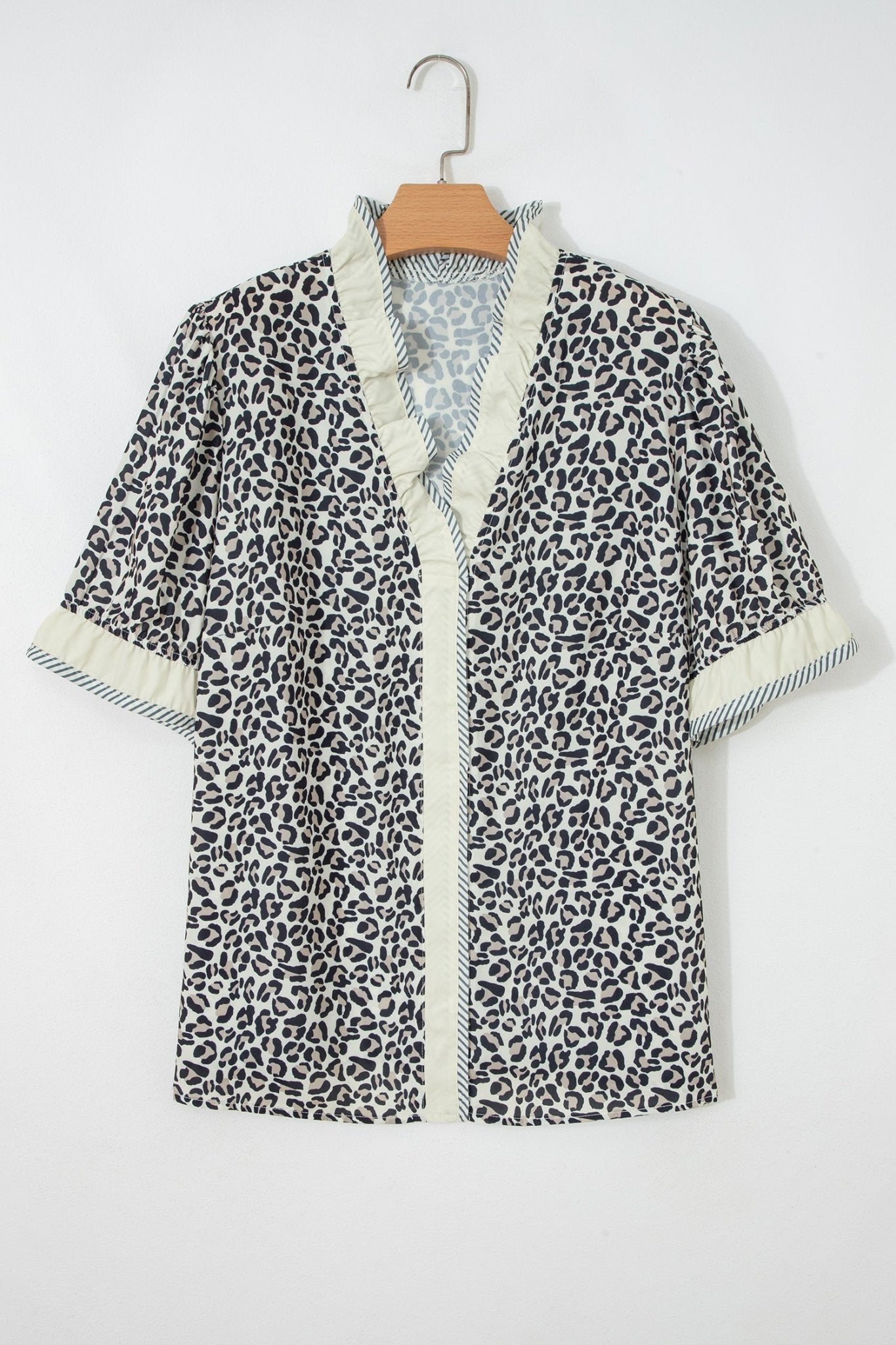 Paige Frilled Short Sleeve PLUS Blouse - Hello Beautiful BoutiquePlus Size Blouses & ShirtsThreaded Pear