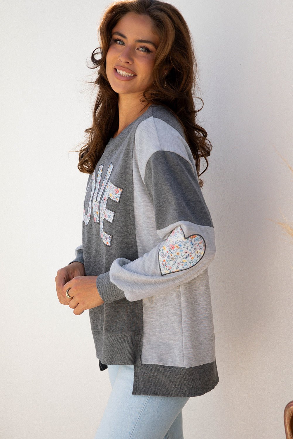 Payton Uneven Hem Chic Sweatshirt - Hello Beautiful BoutiqueSweatshirts & HoodiesThreaded Pear