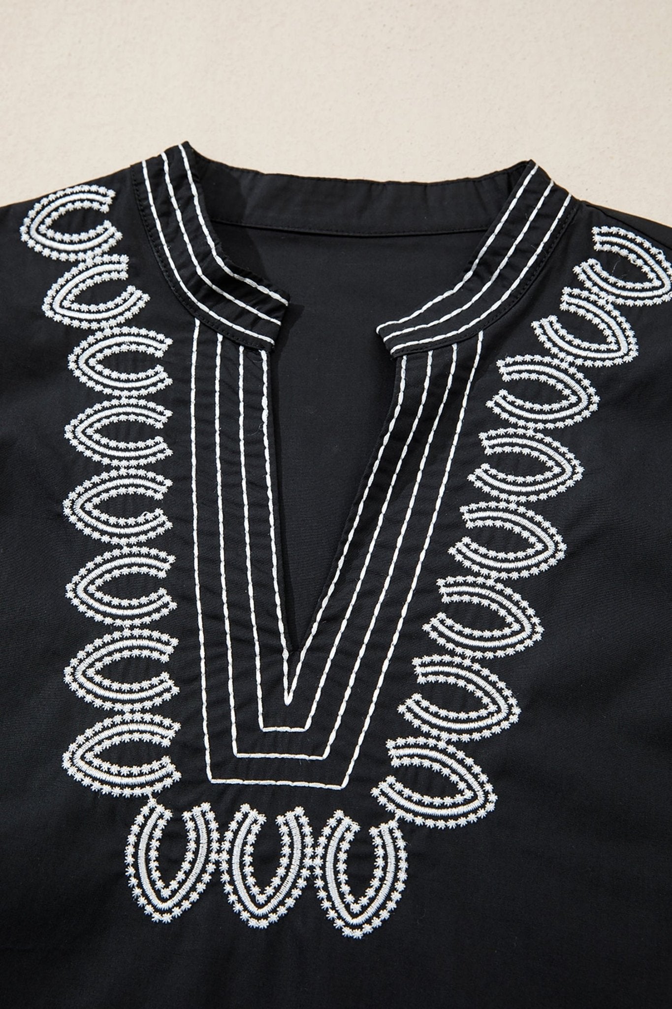 Raelynn Contrast Embroidered Detail Blouse - Hello Beautiful BoutiqueBlouses & ShirtsThreaded Pear