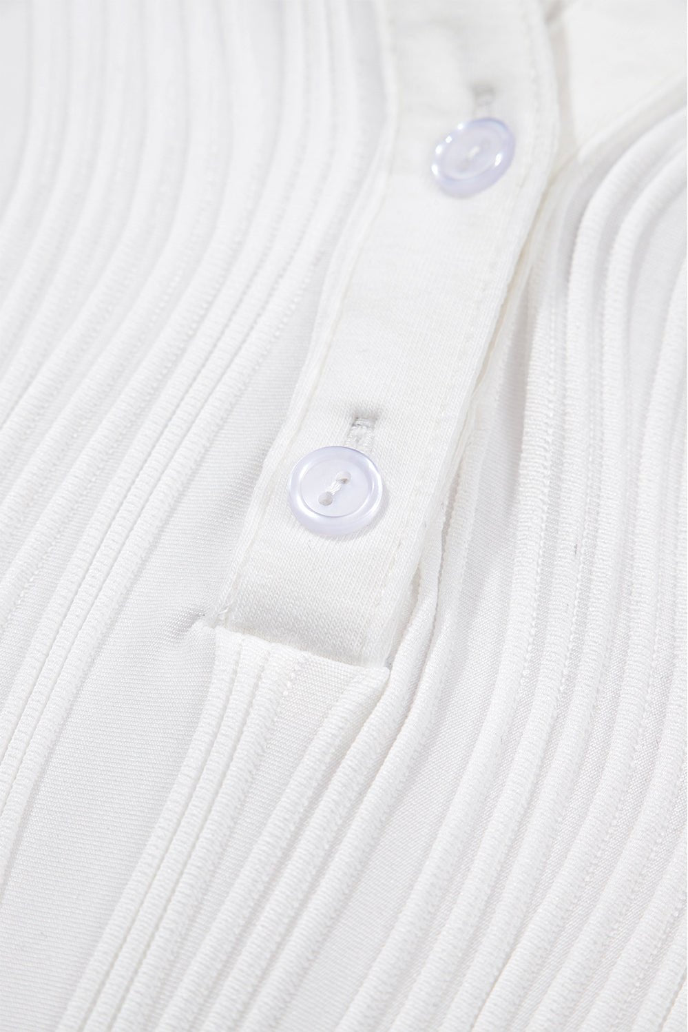 Raina Wavy Textured Tee - Hello Beautiful BoutiqueTops & TeesThreaded Pear