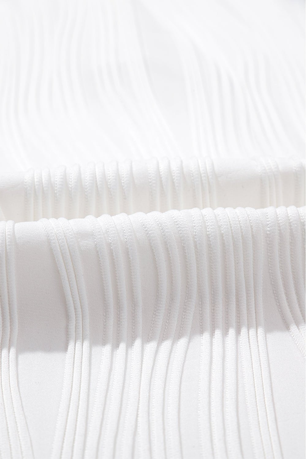 Raina Wavy Textured Tee - Hello Beautiful BoutiqueTops & TeesThreaded Pear