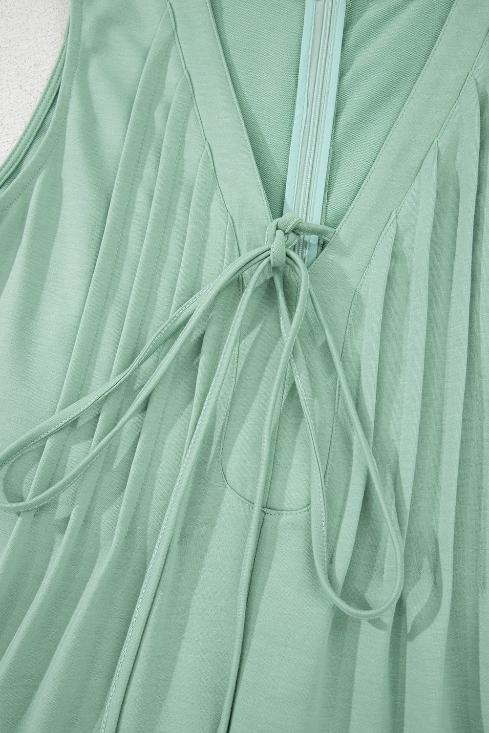 Remy Pintuck Sleeveless Loose Romper - Hello Beautiful BoutiqueJumpsuits & RompersThreaded Pear