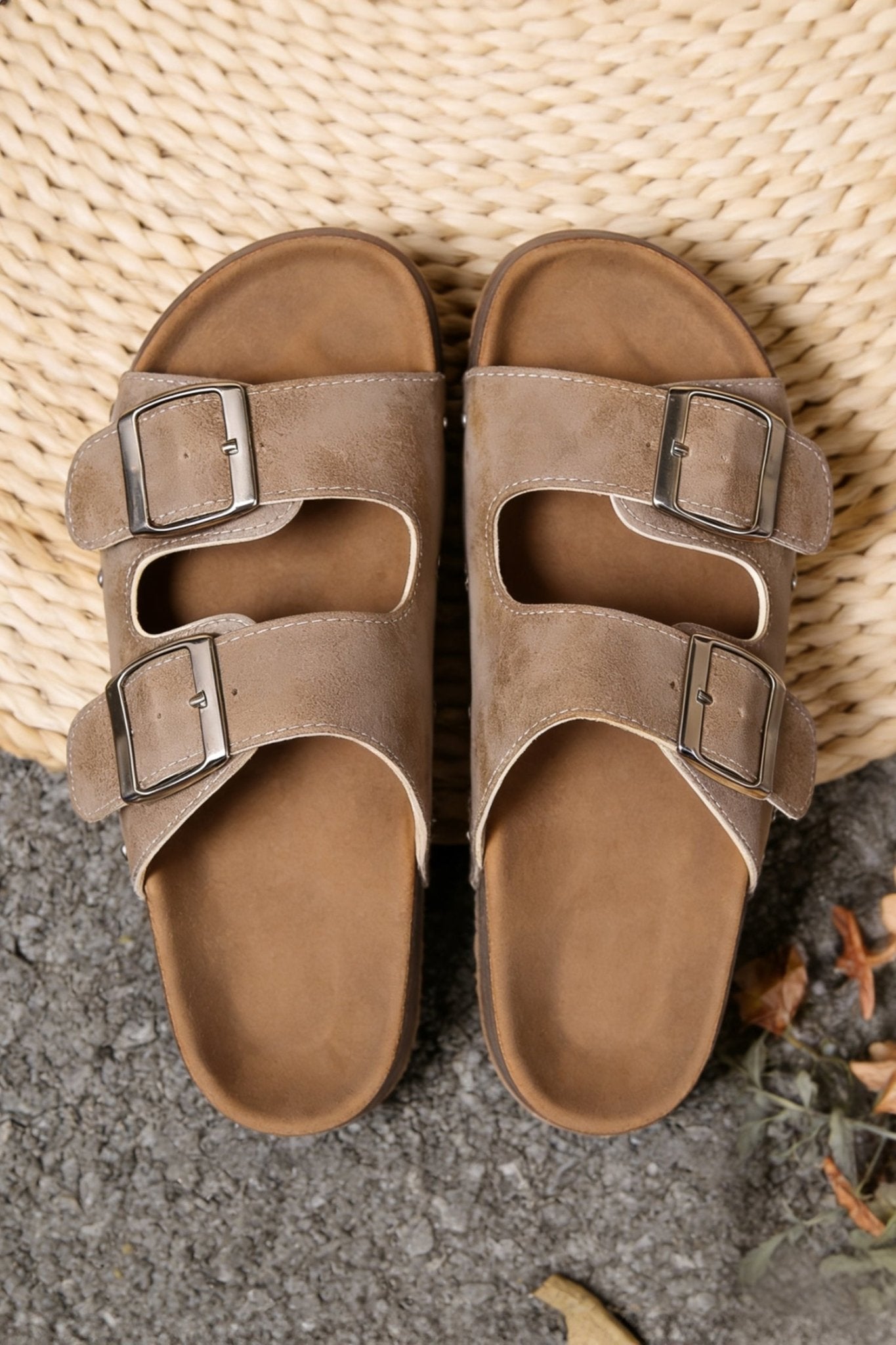 Riley Faux Suede Platform Slippers - Hello Beautiful BoutiqueSlippersThreaded Pear