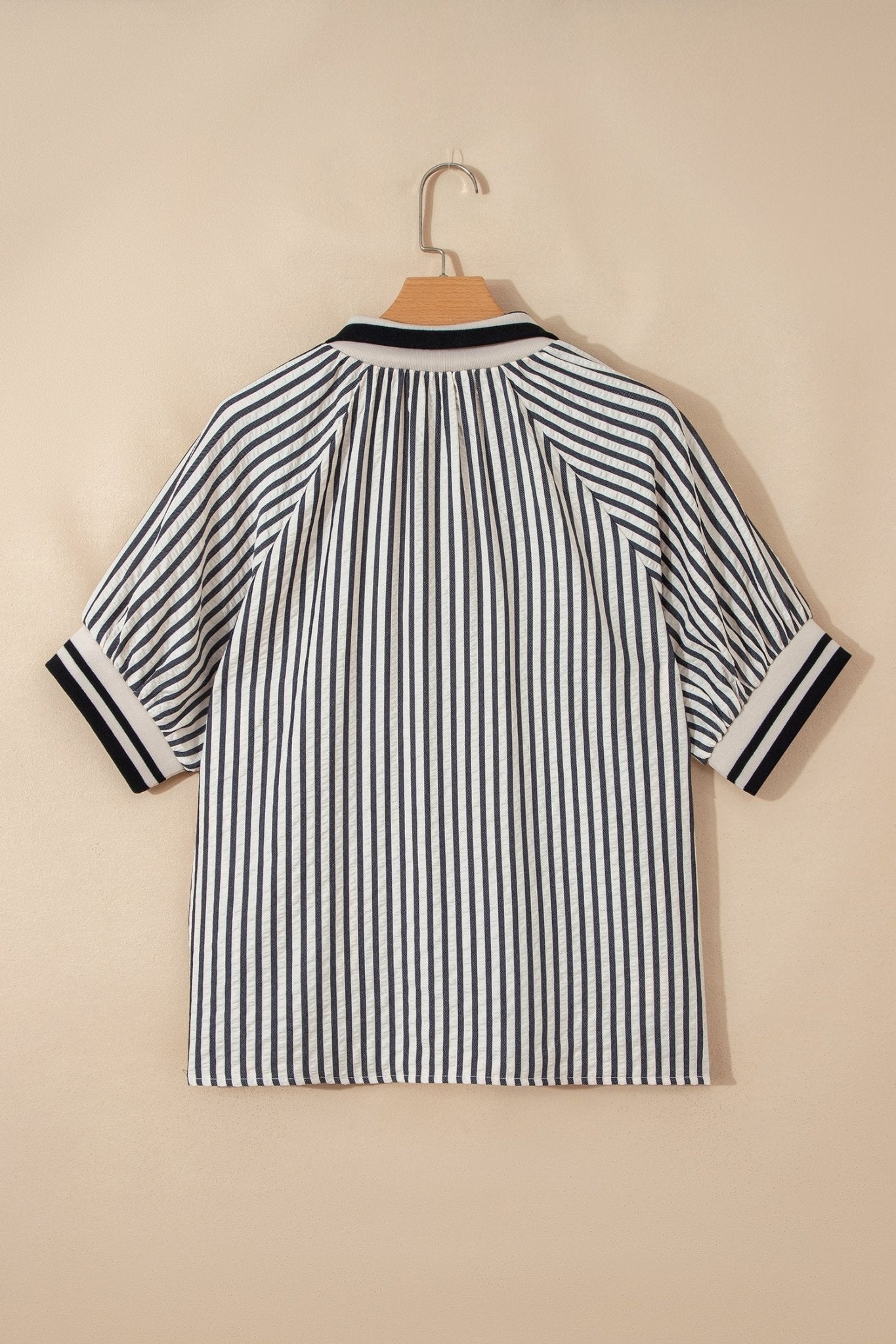 Riley Short Puff Sleeve Blouse - Hello Beautiful BoutiqueBlouses & ShirtsThreaded Pear
