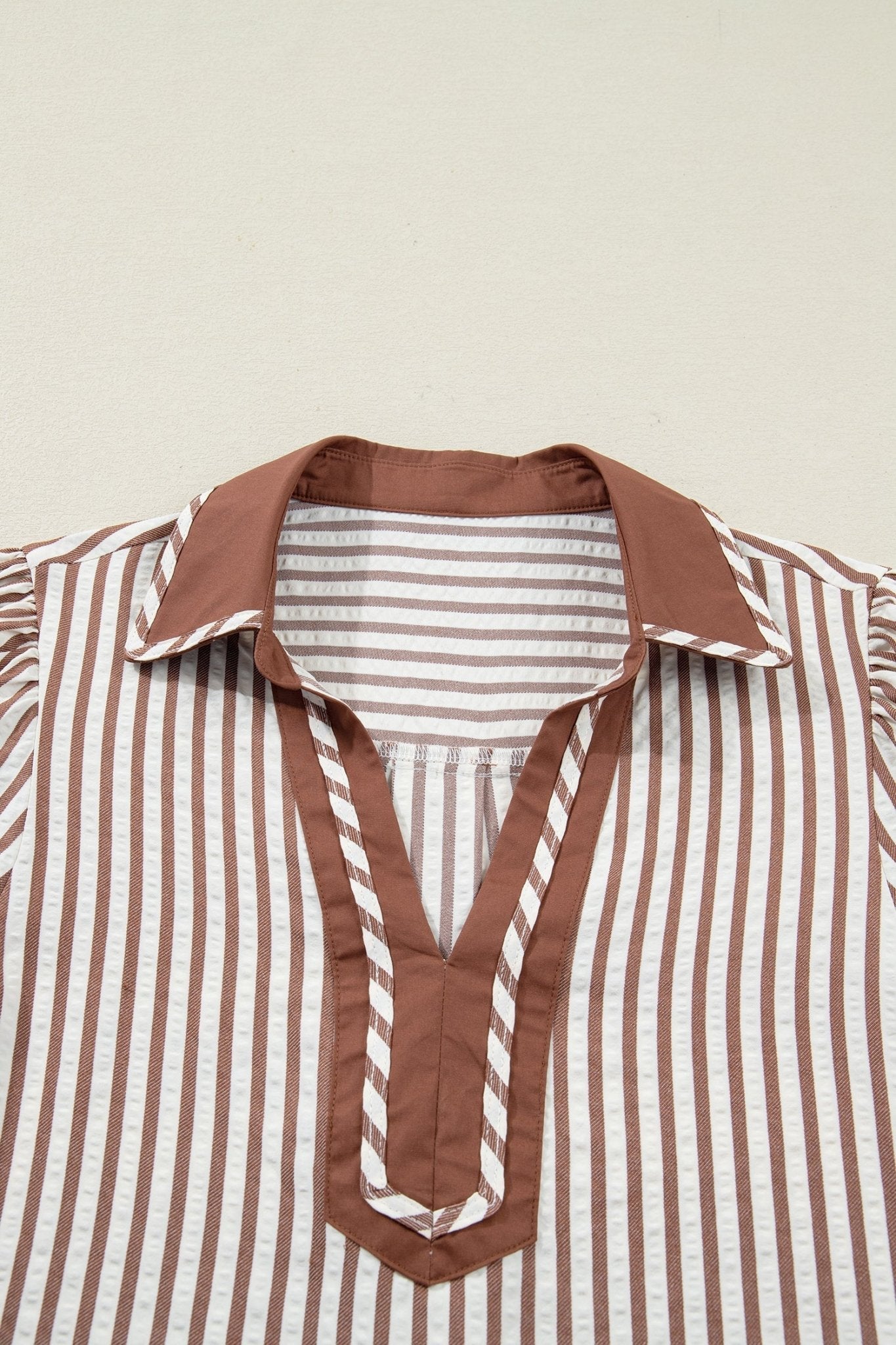 Romina Short Bubble Sleeve Blouse - Hello Beautiful BoutiqueBlouses & ShirtsThreaded Pear