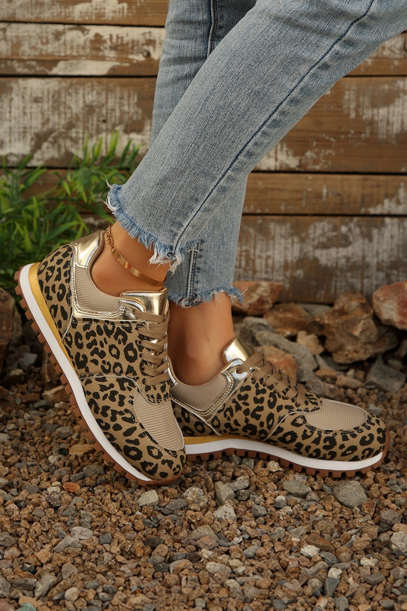Romy Patchwork Lace Up Sneakers - Hello Beautiful BoutiqueWomens ShoesThreaded Pear