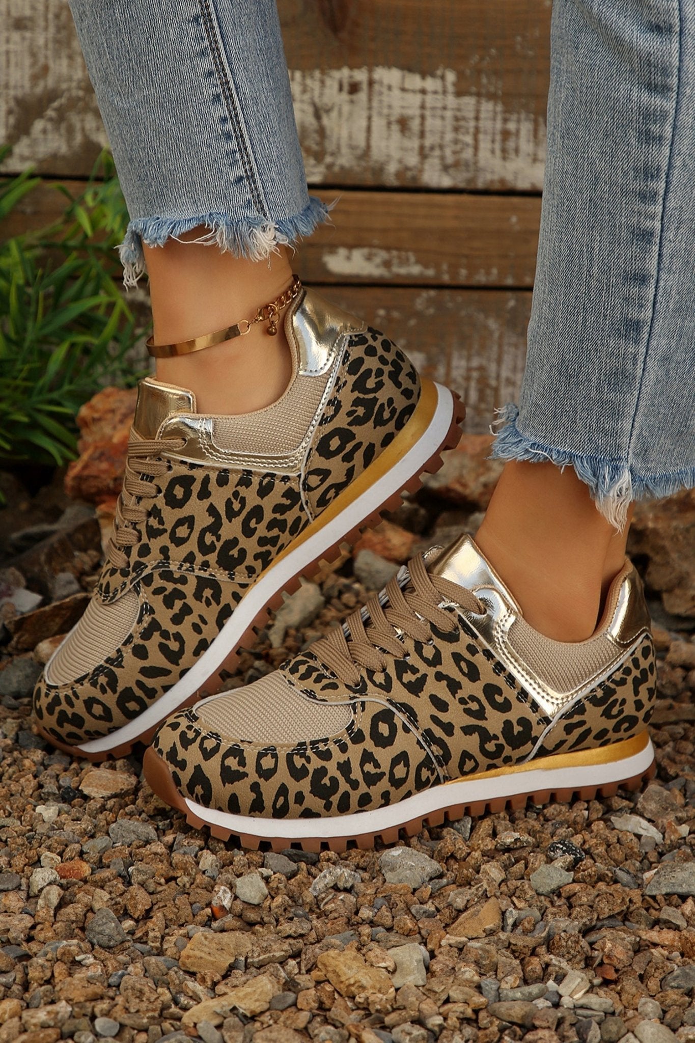 Romy Patchwork Lace Up Sneakers - Hello Beautiful BoutiqueWomens ShoesThreaded Pear