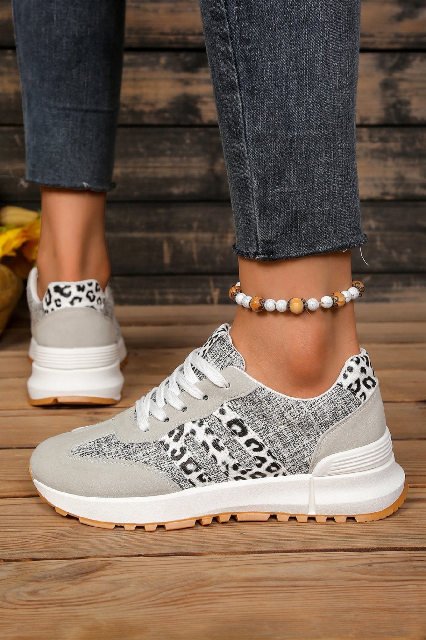 Rosalia Detail Lace Up Sneakers - Hello Beautiful BoutiqueWomens ShoesThreaded Pear