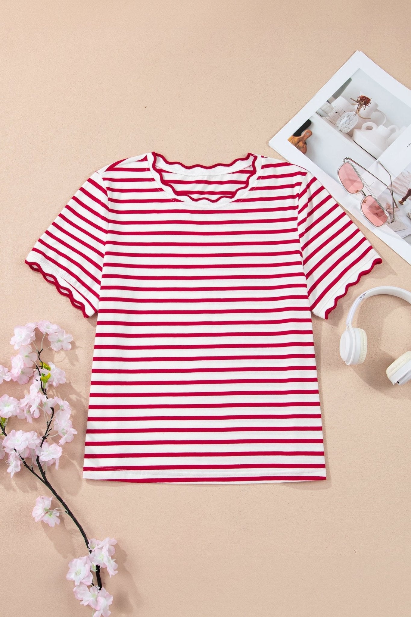 Royalty Scalloped Trim T Shirt - Hello Beautiful BoutiqueTops & TeesThreaded Pear