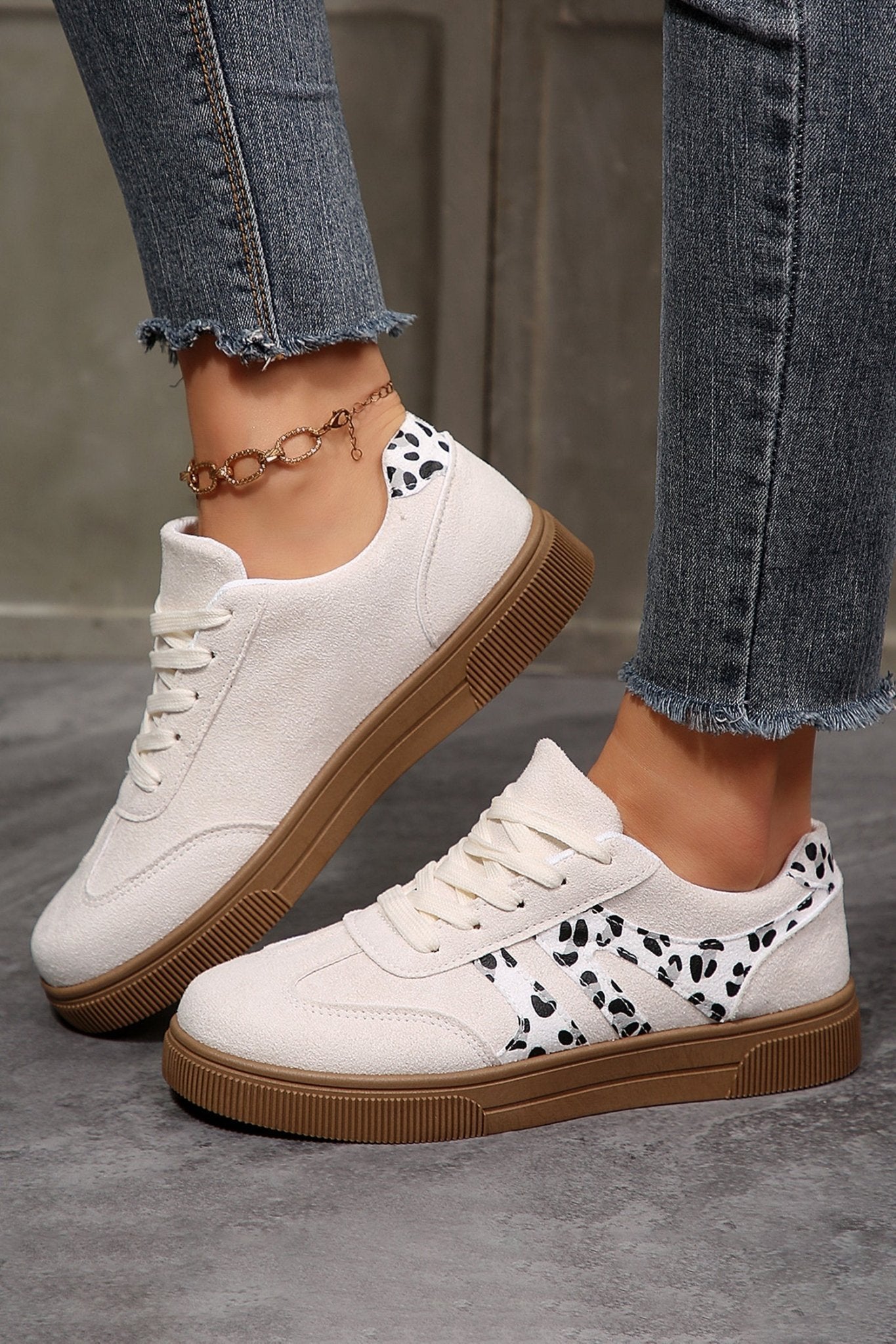 Samantha Lace Up Casual Shoes - Hello Beautiful BoutiqueWomens ShoesThreaded Pear