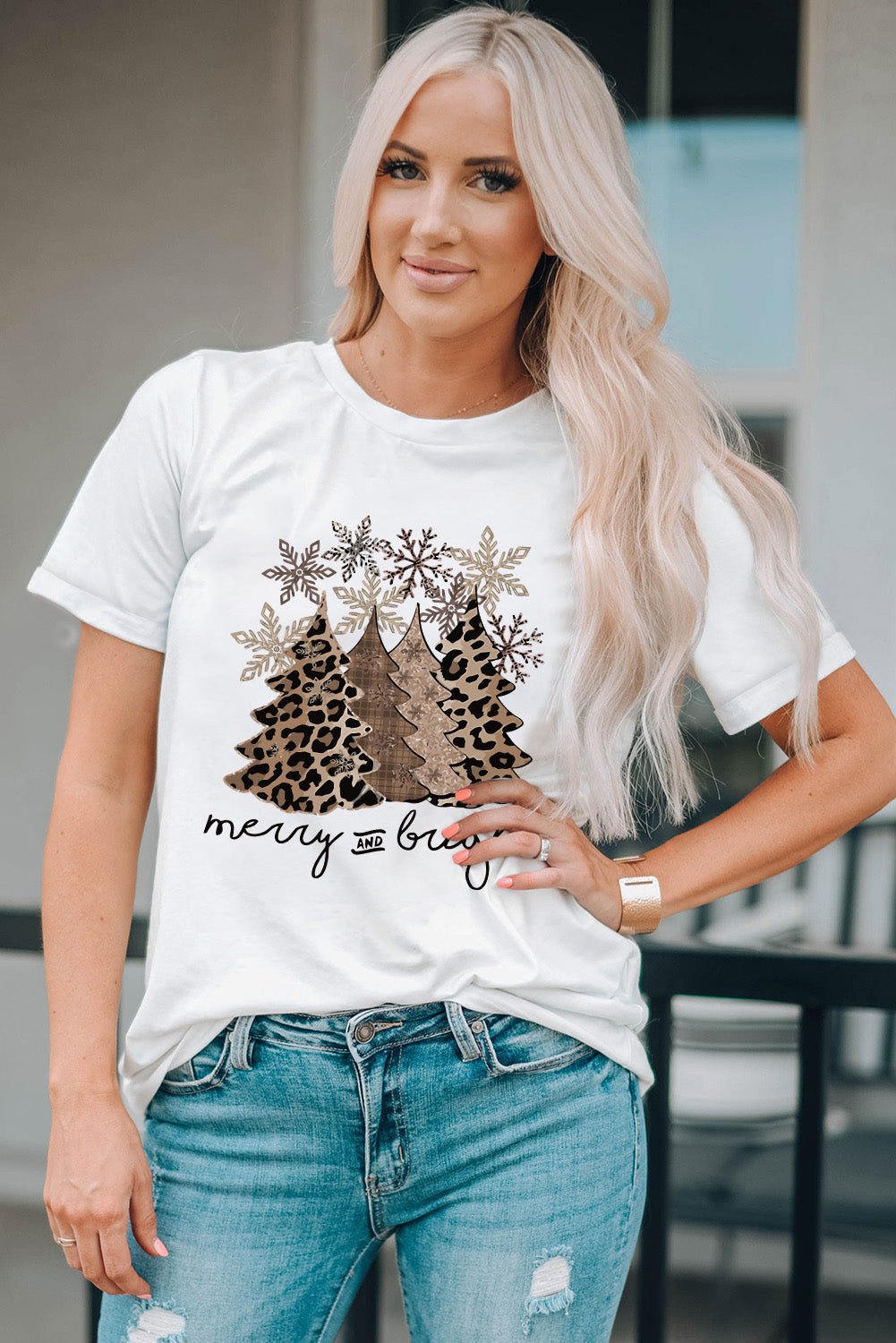 Sara Trees Fashion Graphic Tee - Hello Beautiful BoutiqueGraphic TeesThreaded Pear