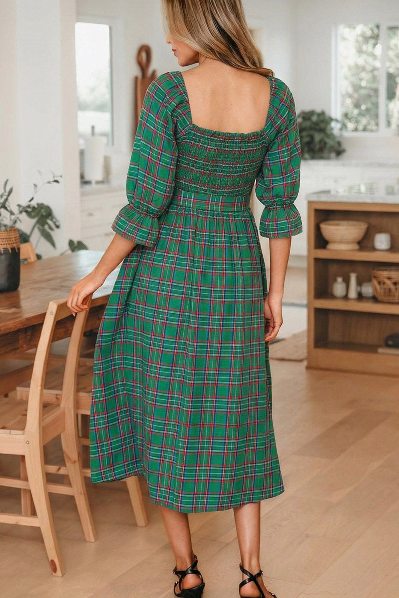 Scarlett Waist Flared Midi Dress - Hello Beautiful BoutiqueMidi DressesThreaded Pear
