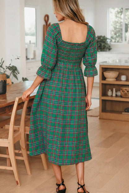 Scarlett Waist Flared Midi Dress - Hello Beautiful BoutiqueMidi DressesThreaded Pear