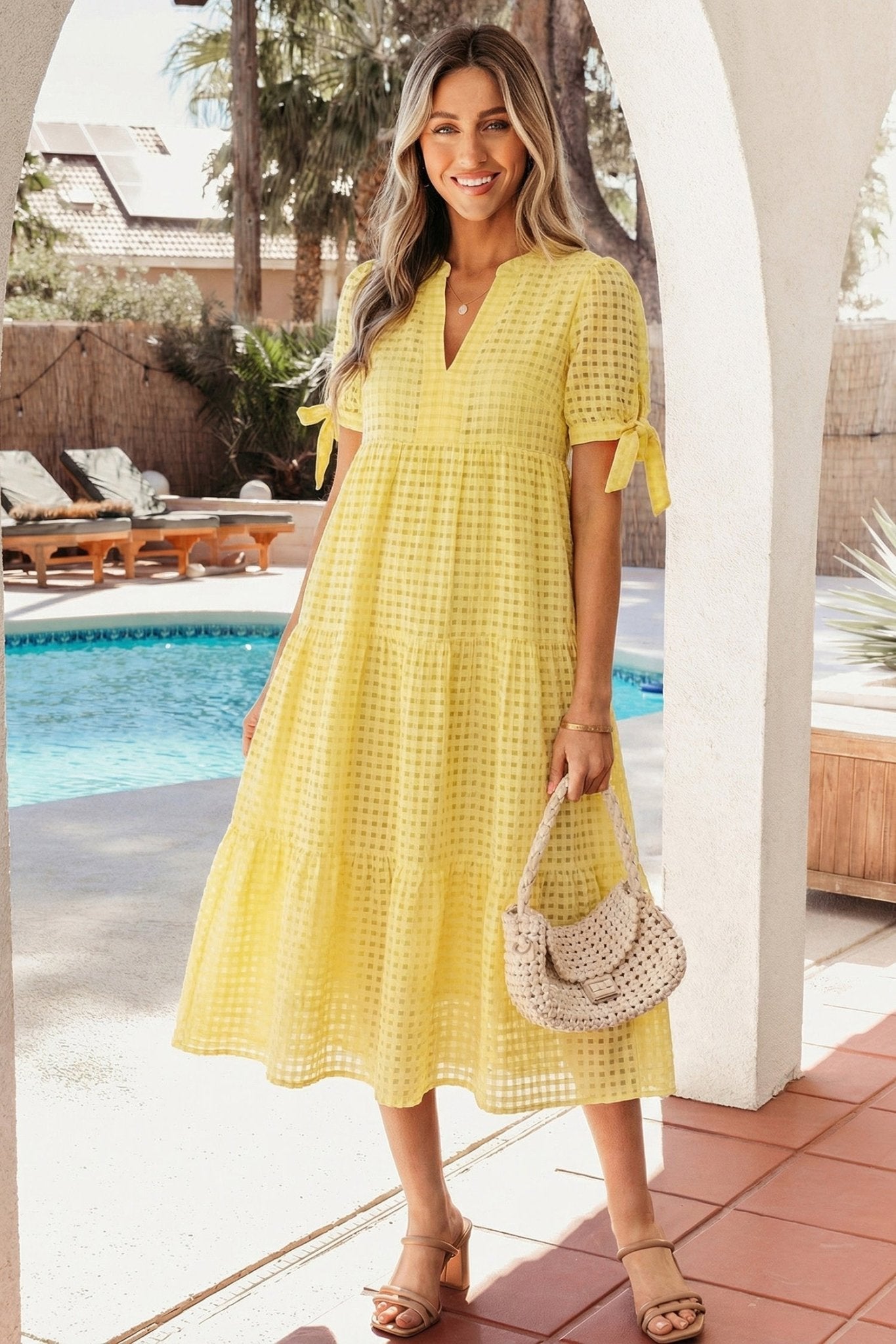 Skyla Sleeve Tiered Midi Dress - Hello Beautiful BoutiqueMidi DressesThreaded Pear