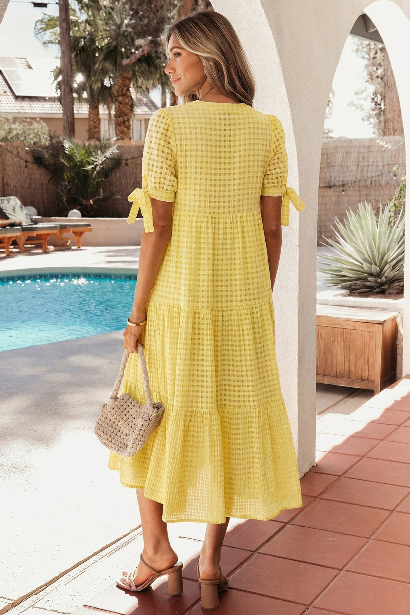 Skyla Sleeve Tiered Midi Dress - Hello Beautiful BoutiqueMidi DressesThreaded Pear