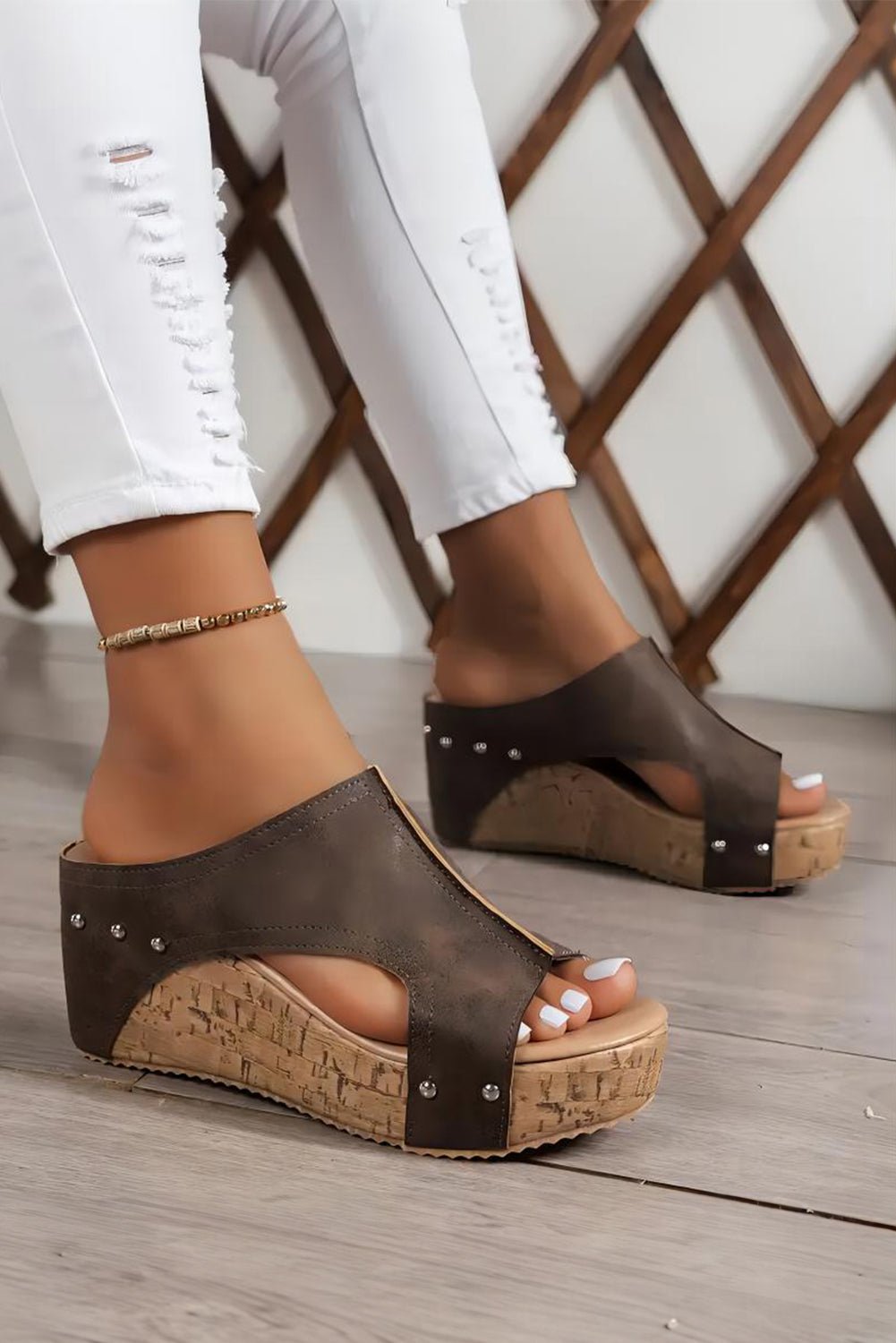 Skylar Pu Leather Wedge Slippers - Hello Beautiful BoutiqueSlippersThreaded Pear