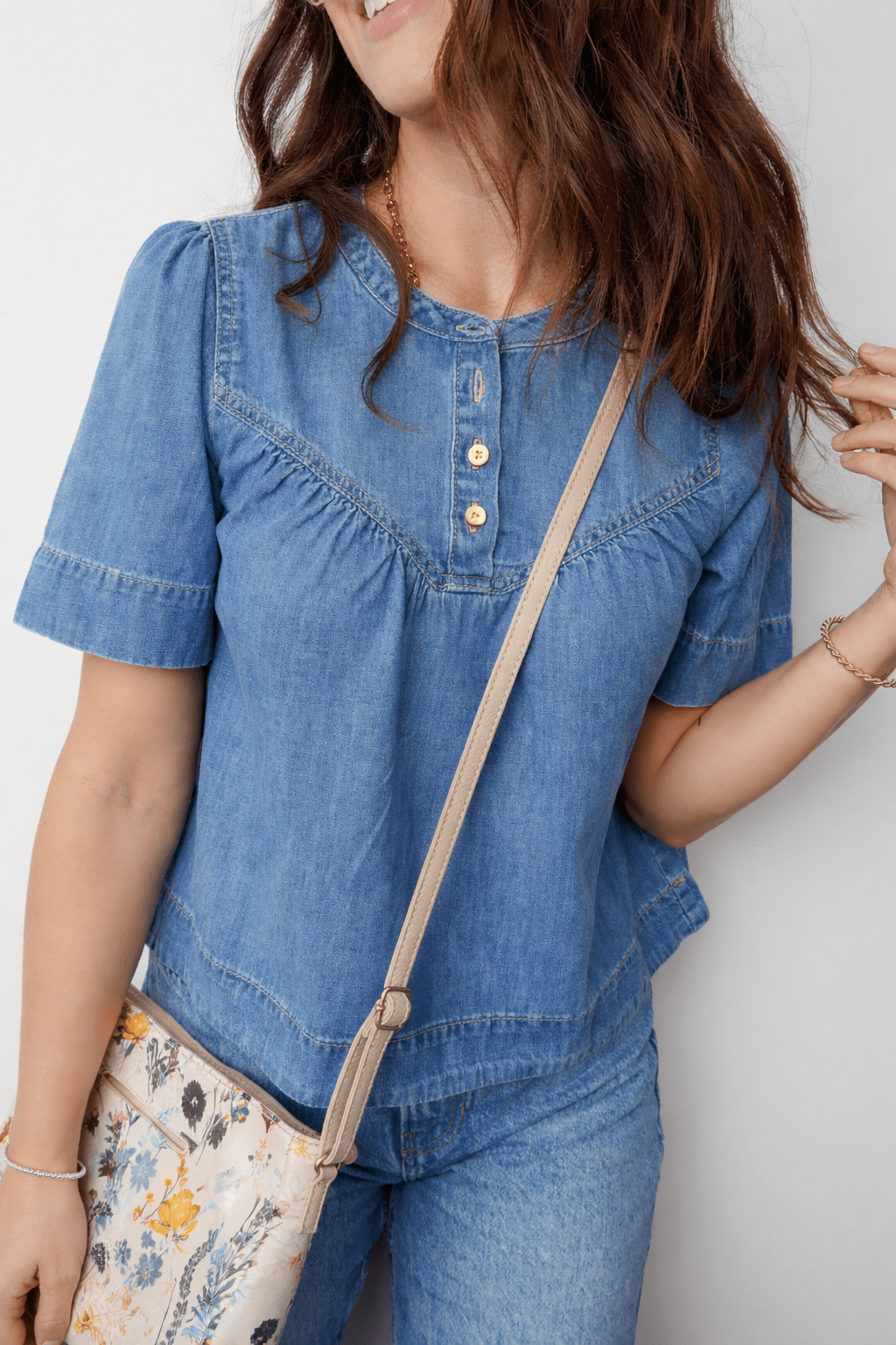 Sloane Half Short Sleeve Top - Hello Beautiful BoutiqueBlouses & ShirtsThreaded Pear