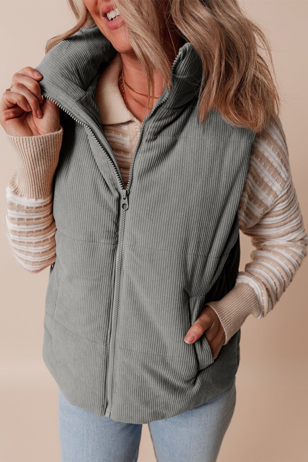 Taytum Stand Zipped Puffer Vest - Hello Beautiful BoutiqueVestsThreaded Pear