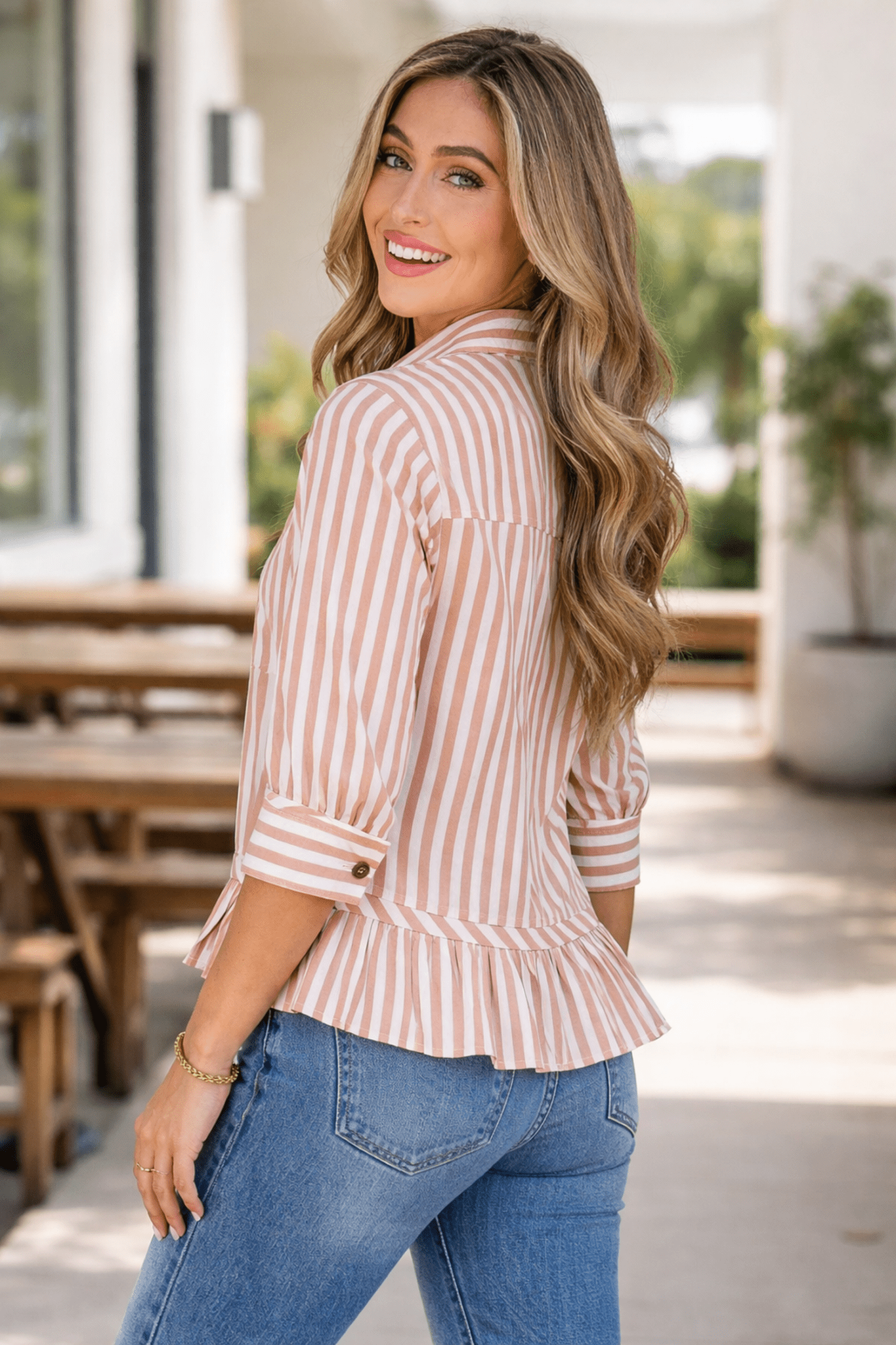Tiffany Sleeve Ruffle Hem Shirt - Hello Beautiful BoutiqueBlouses & ShirtsThreaded Pear