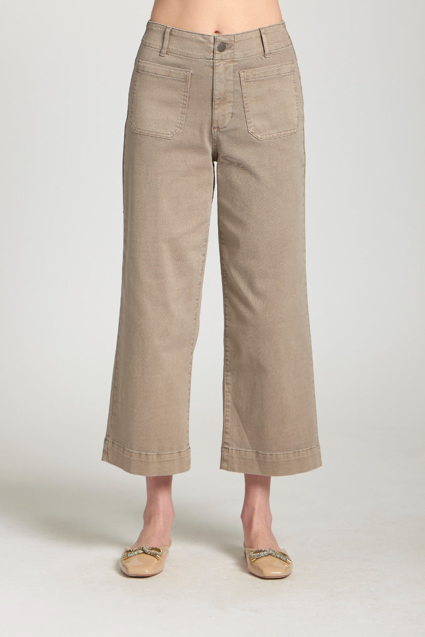 Cropped Wide Leg Pant w/ Patch Pockets B168