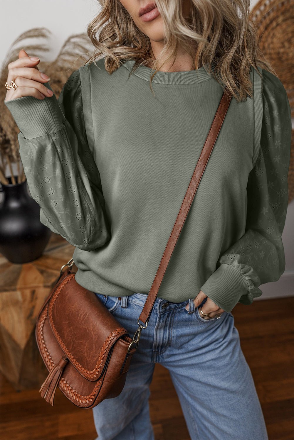 Valerie Solid Patchwork Sleeve Sweatshirt - Hello Beautiful BoutiqueSweatshirts & HoodiesThreaded Pear