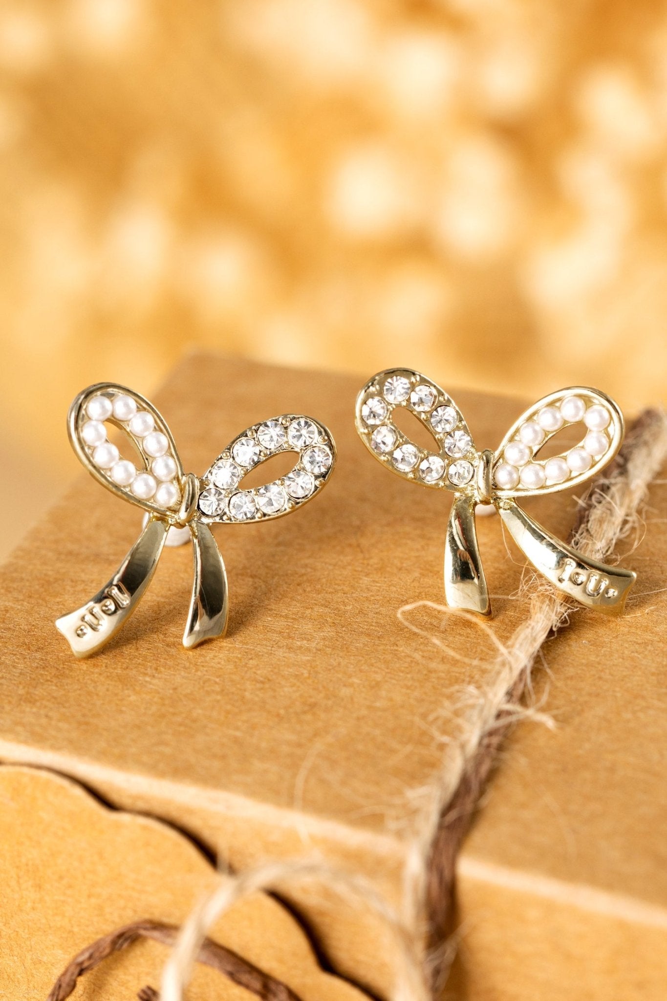 Winter Rhinestone Pearl Bow Earrings - Hello Beautiful BoutiqueJewelryThreaded Pear