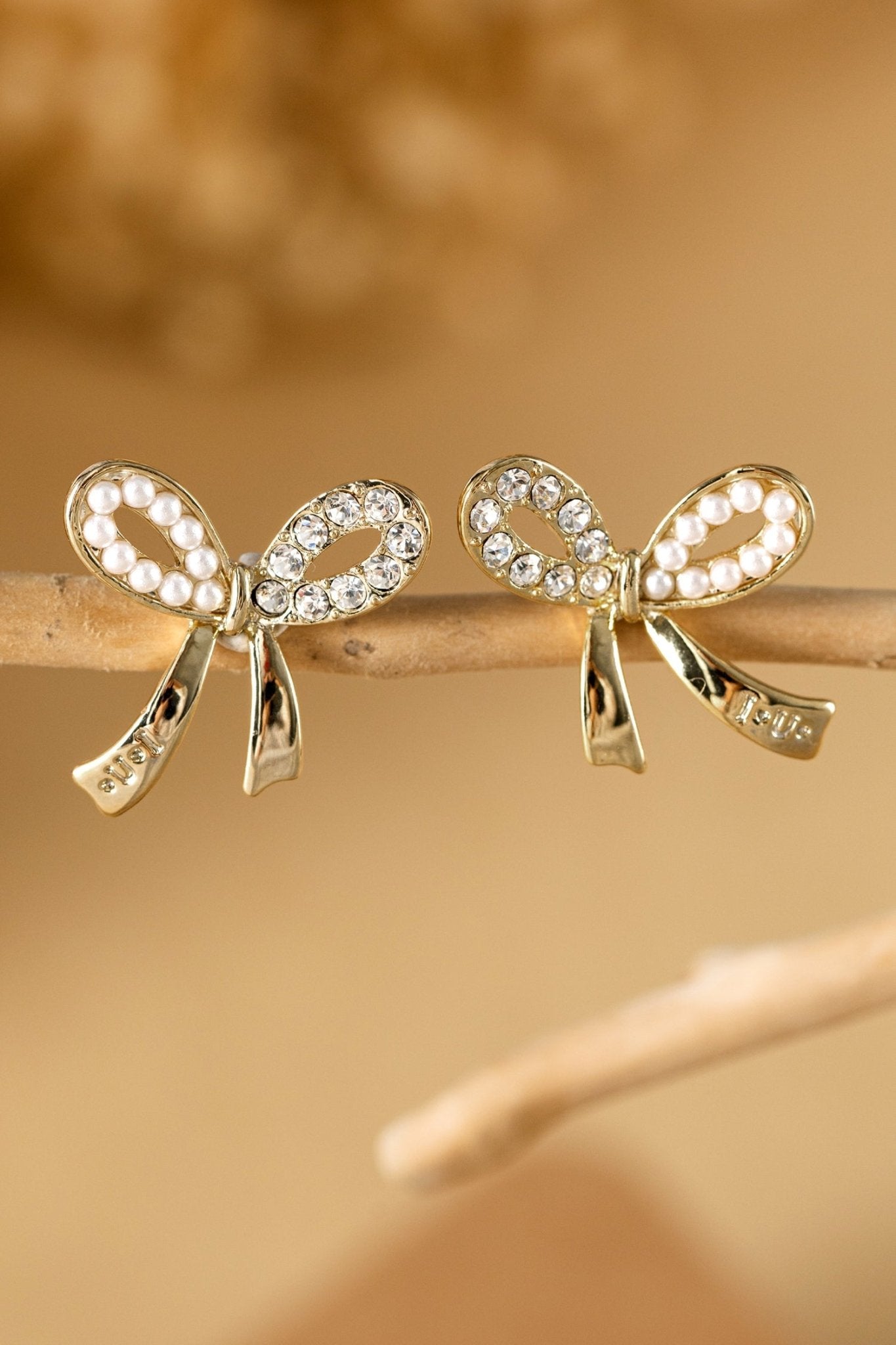 Winter Rhinestone Pearl Bow Earrings - Hello Beautiful BoutiqueJewelryThreaded Pear
