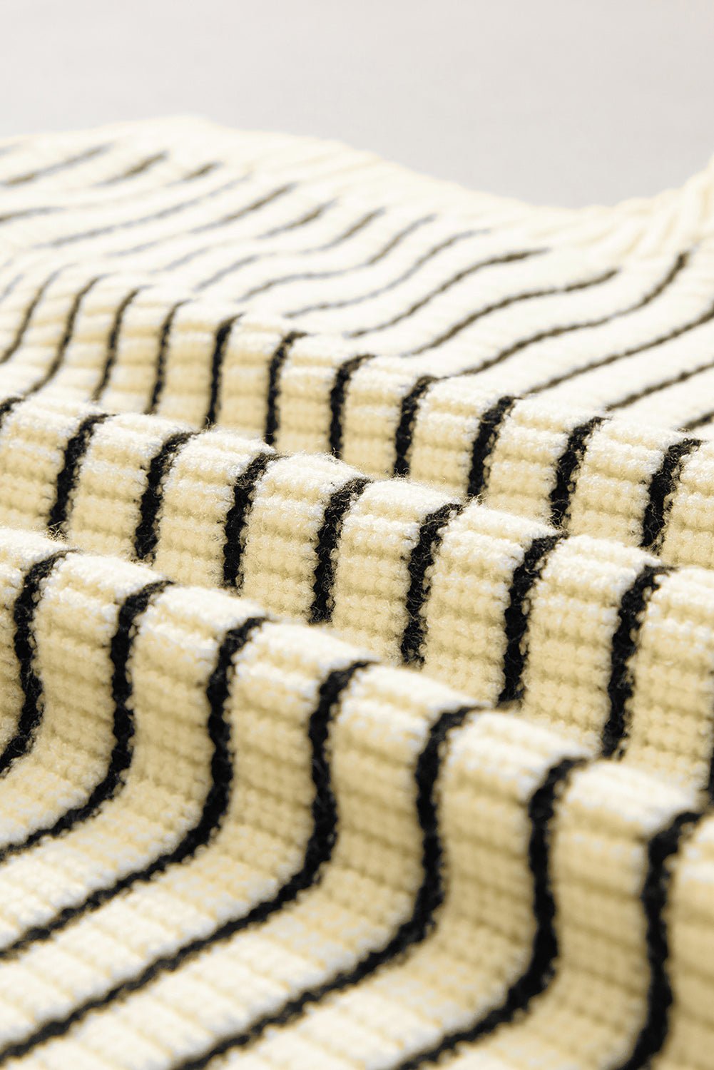 Wynter Stripe Turn Down Sweater - Hello Beautiful BoutiqueSweater VestsThreaded Pear