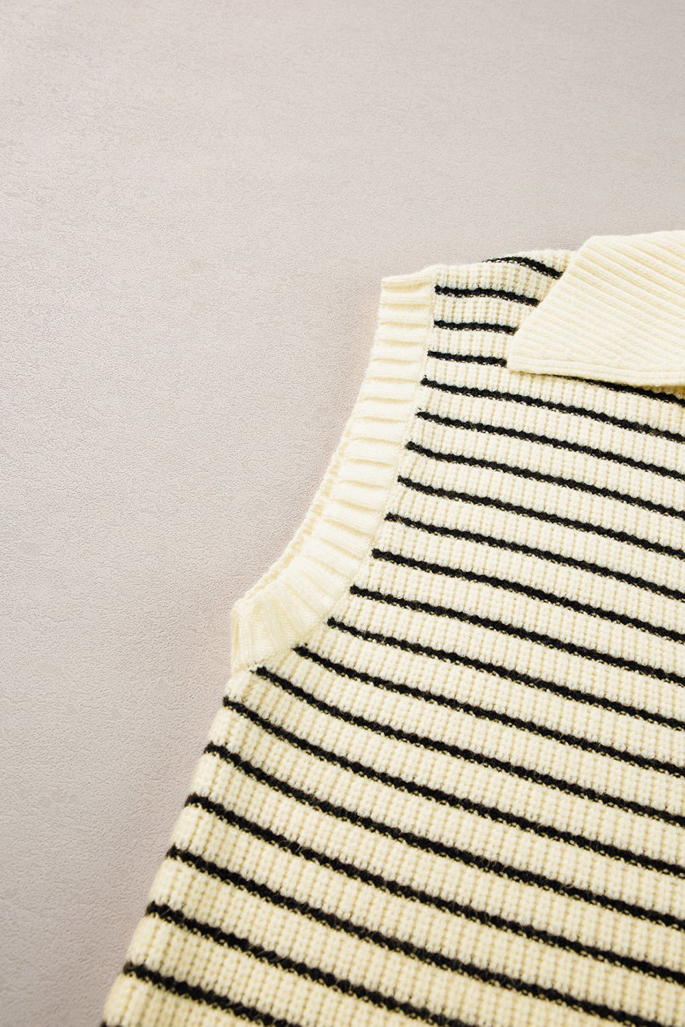 Wynter Stripe Turn Down Sweater - Hello Beautiful BoutiqueSweater VestsThreaded Pear