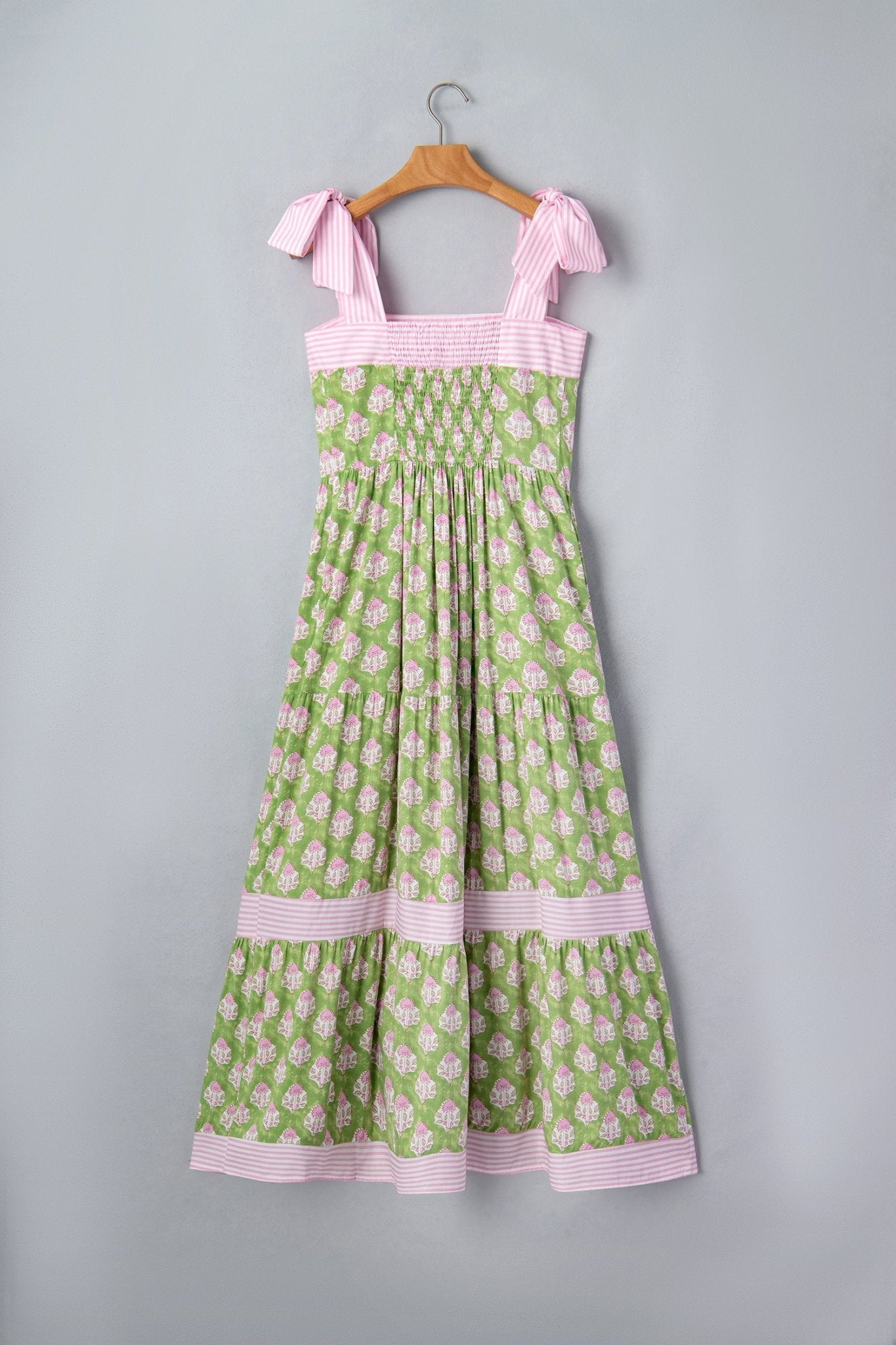 Ximena Knot Straps Maxi Dress - Hello Beautiful BoutiqueFloral DressesThreaded Pear
