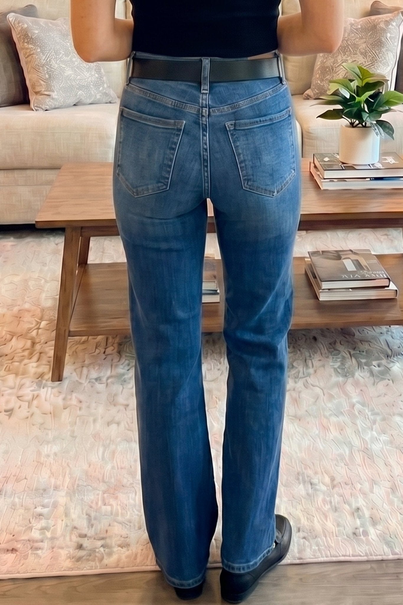 Yusra Seam Detail Shift Jeans - Hello Beautiful BoutiqueJeansThreaded Pear