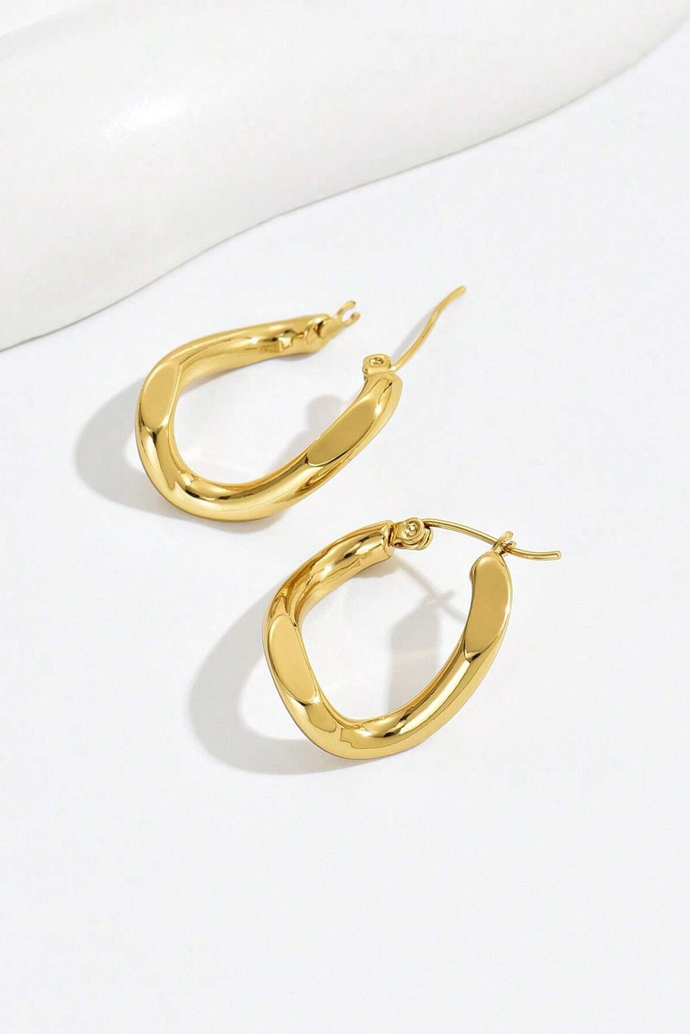 Zyla Spiral Stainless Steel Earrings - Hello Beautiful BoutiqueJewelryThreaded Pear